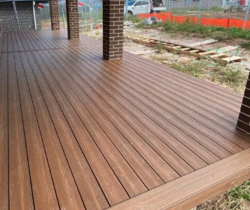 Composite deck installation in Richmond, Virginia